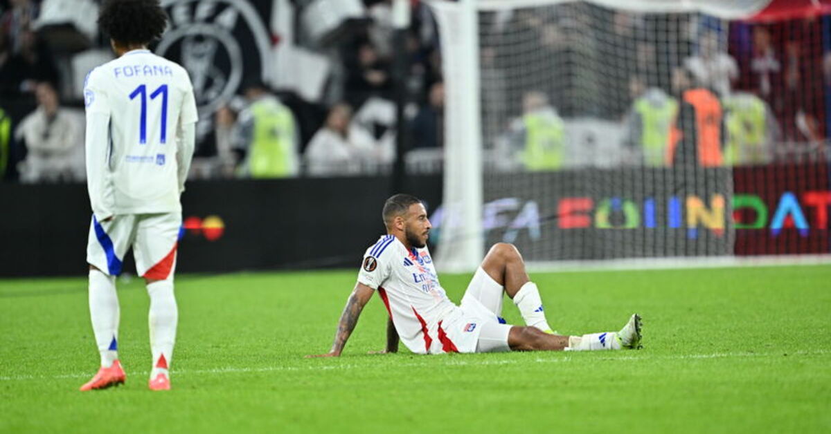 Lyon’a geçici küme düşme ve transfer yasağı!